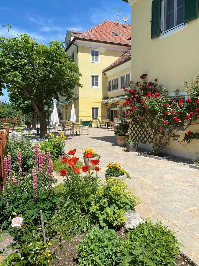 Hotel Dienstl Gut Launsdorf Exteriör bild
