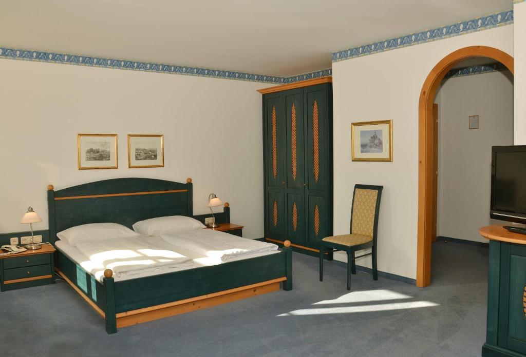 Hotel Dienstl Gut Launsdorf Rum bild